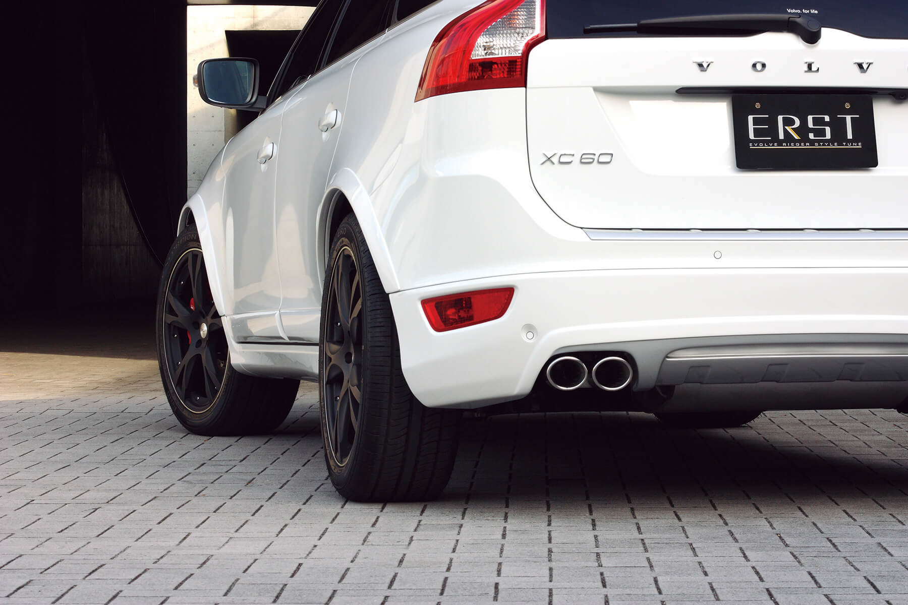 XC60 10y-White