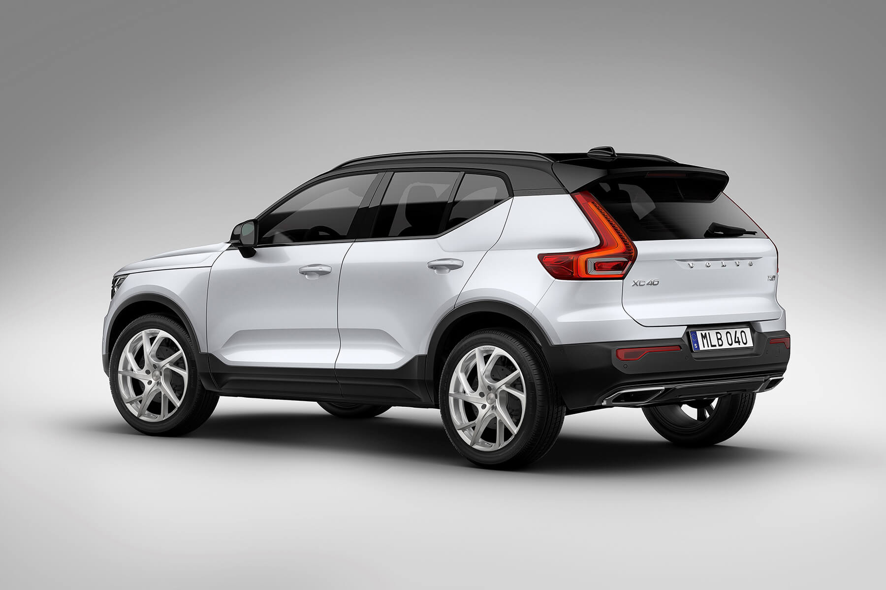 VS5-R SILVER POLISH 20×8.5J（46）245/45