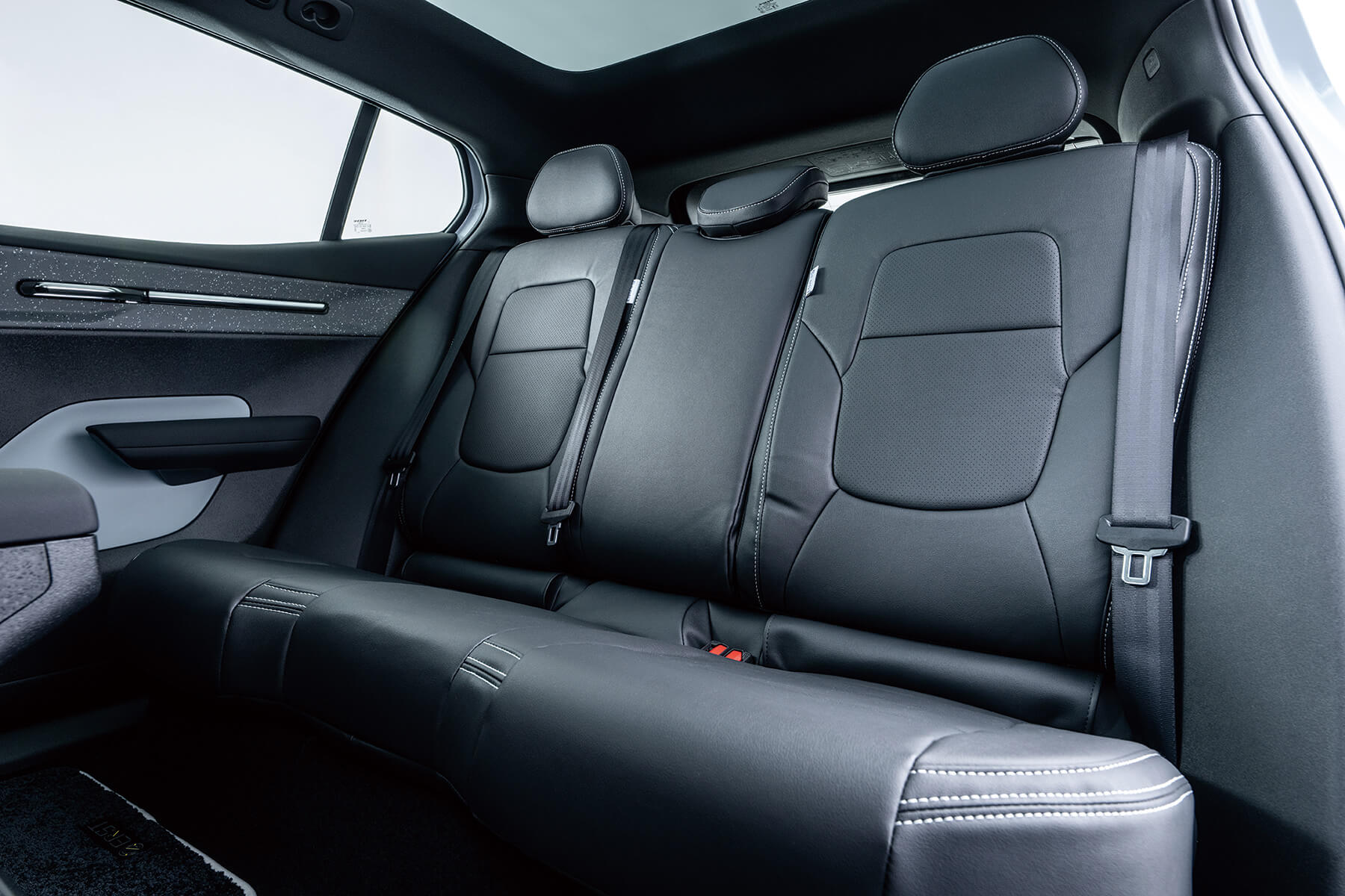 EX30（2E）REAR SEAT